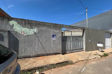 Fachada de casa para alugar com 3 quartos, 105m² em Sobradinho, Brasília