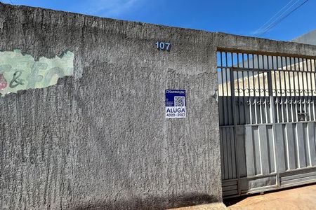 Placa de casa para alugar com 3 quartos, 105m² em Sobradinho, Brasília