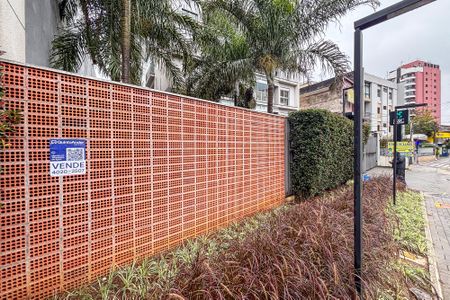fachada do predio de apartamento para alugar com 1 quarto, 36m² em Sumarezinho, São Paulo