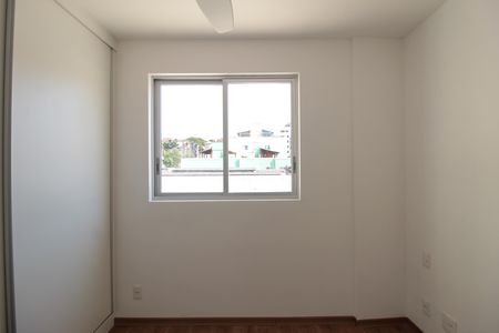 Apartamento para alugar com 68m², 2 quartos e 1 vagaSuite