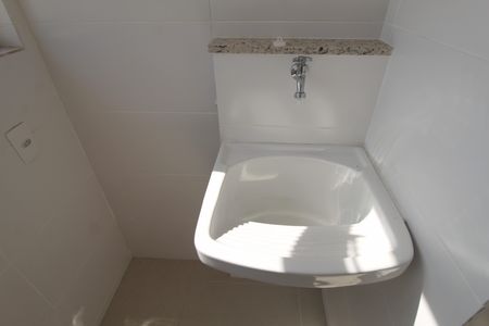 Apartamento para alugar com 68m², 2 quartos e 1 vagaCozinha e Área de Serviço