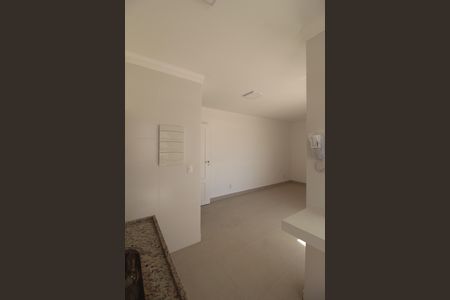 Apartamento para alugar com 68m², 2 quartos e 1 vagaCozinha e Área de Serviço