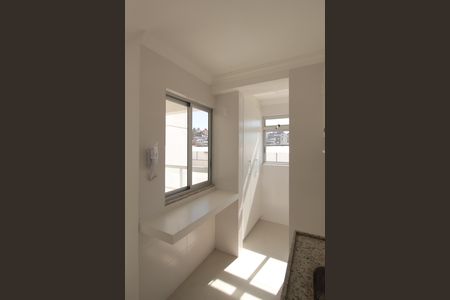 Apartamento para alugar com 68m², 2 quartos e 1 vagaCozinha e Área de Serviço