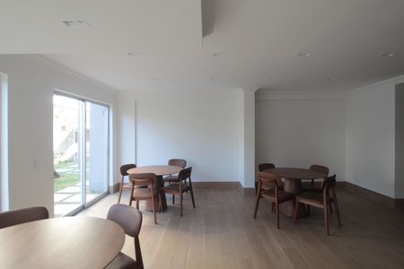 Apartamento para alugar com 68m², 2 quartos e 1 vagaSalão de Festas