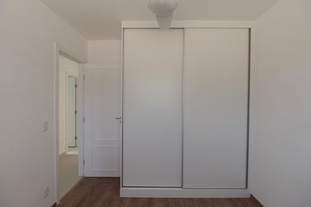 Apartamento para alugar com 68m², 2 quartos e 1 vagaQuarto