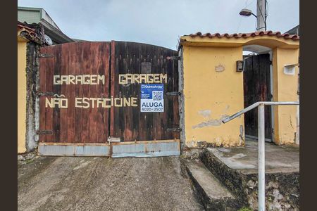 Casa para alugar com 80m², 2 quartos e 1 vagaFachada