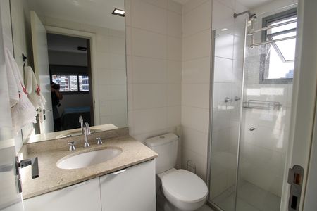 Apartamento para alugar com 63m², 2 quartos e 1 vagaBanheiro do Quarto 1