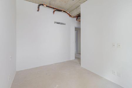 Casa à venda com 4 quartos, 342m² em Jardim Europa, São Paulo