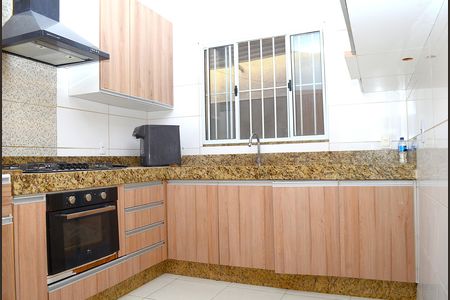 Apartamento para alugar com 120m², 2 quartos e 1 vagaCozinha
