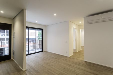 Sala de apartamento para alugar com 2 quartos, 58m² em Itaim Bibi, São Paulo