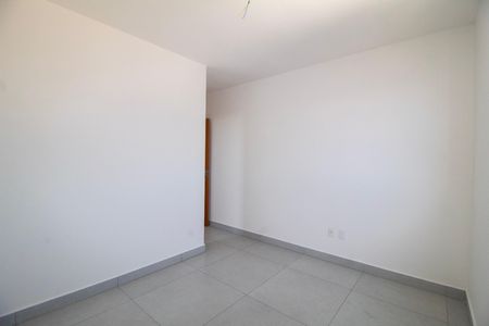 Apartamento para alugar com 62m², 2 quartos e 2 vagas Apartamento para alugar com 62m², 2 quartos e 2 vagasQuarto 02 Suite
