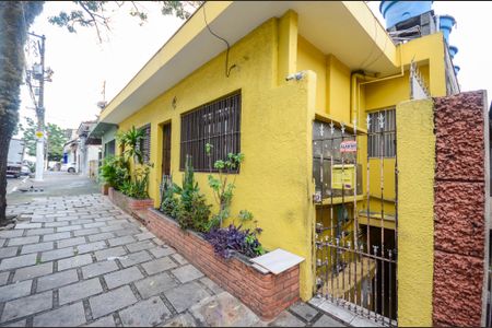 Fachada de casa para alugar com 1 quarto, 35m² em Vila Palmeiras, São Paulo