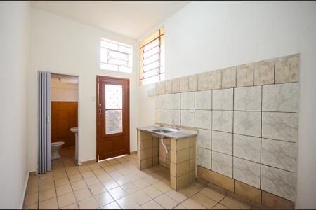 Casa para alugar com 35m², 1 quarto e sem vaga Casa para alugar com 35m², 1 quarto e sem vagaCozinha