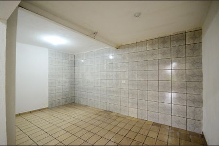 Quarto de casa para alugar com 1 quarto, 35m² em Vila Palmeiras, São Paulo