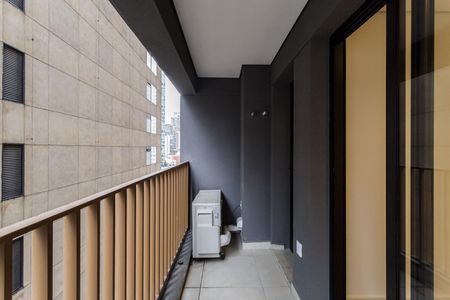 Varanda de apartamento para alugar com 2 quartos, 58m² em Itaim Bibi, São Paulo
