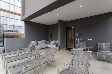 Apartamento para alugar com 38m², 1 quarto e sem vagaÁrea comum - Piscina