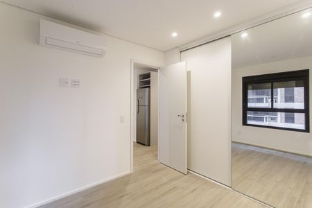 Quarto Suíte de apartamento para alugar com 1 quarto, 38m² em Itaim Bibi, São Paulo