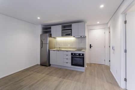 Sala/Cozinha de apartamento para alugar com 1 quarto, 38m² em Itaim Bibi, São Paulo