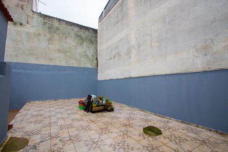 Casa para alugar com 140m², 2 quartos e 6 vagasQuintal/Garagem