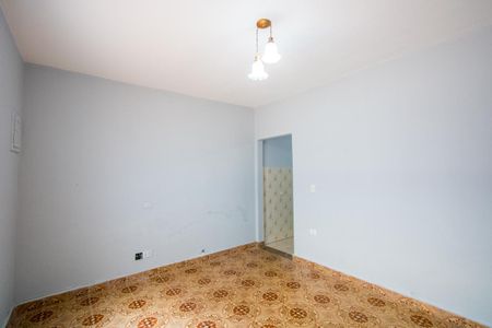 Casa para alugar com 140m², 2 quartos e 6 vagasSala