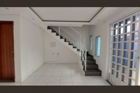 Casa para alugar com 130m², 3 quartos e 1 vagaSala