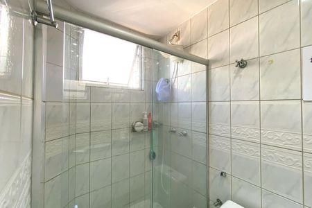 Apartamento à venda com 100m², 3 quartos e 2 vagas Apartamento à venda com 100m², 3 quartos e 2 vagasBanheiro da Suíte