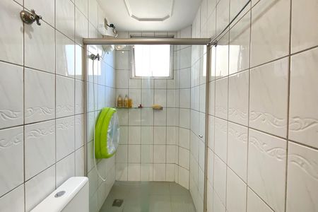 Apartamento à venda com 100m², 3 quartos e 2 vagas Apartamento à venda com 100m², 3 quartos e 2 vagasBanheiro