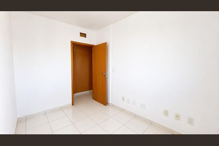 Apartamento para alugar com 76m², 3 quartos e 2 vagasQuarto 3