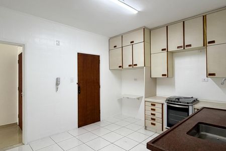 Apartamento para alugar com 90m², 2 quartos e 1 vagaCozinha