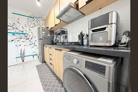 Cozinha de apartamento para alugar com 2 quartos, 41m² em Santo Amaro, São Paulo