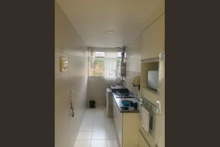 Apartamento à venda com 58m², 2 quartos e 1 vagaCozinha