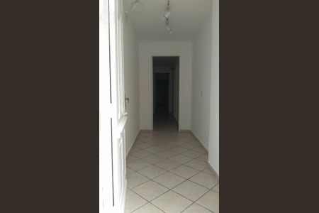 Casa à venda com 159m², 2 quartos e 1 vaga