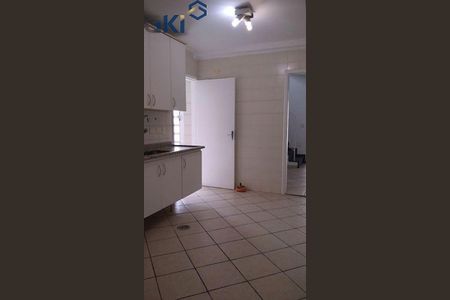 Casa à venda com 159m², 2 quartos e 1 vaga