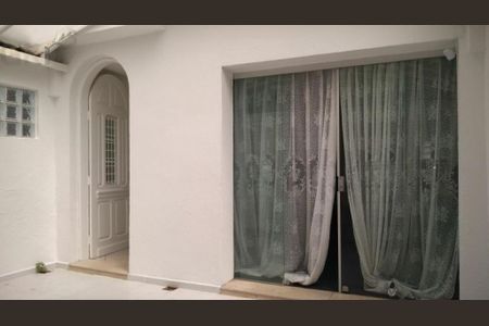 Casa à venda com 159m², 2 quartos e 1 vaga