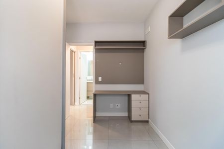 Apartamento para alugar com 2 quartos, 69m² em Alphaville, Barueri