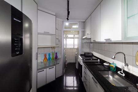 Apartamento para alugar com 140m², 2 quartos e 2 vagasCozinha