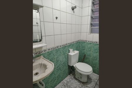 Banheiro de casa para alugar com 1 quarto, 60m² em Cidade Miramar, São Bernardo do Campo