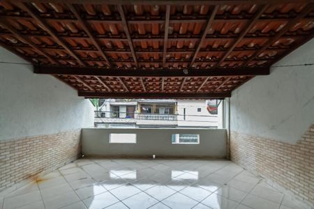 Casa para alugar com 245m², 2 quartos e 2 vagasVista do v