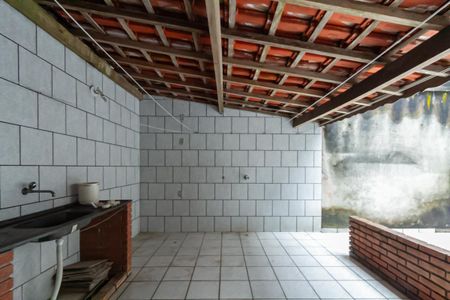 Casa para alugar com 245m², 2 quartos e 2 vagasÁrea de Serviço