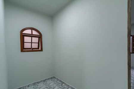 Casa para alugar com 245m², 2 quartos e 2 vagasEscritório