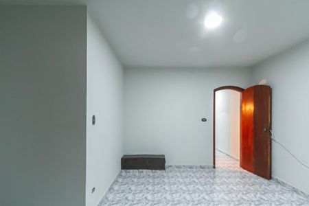 Casa para alugar com 245m², 2 quartos e 2 vagasQuarto 1