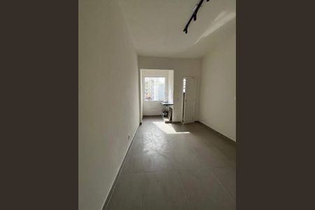 Apartamento à venda com 21m², 1 quarto e sem vaga