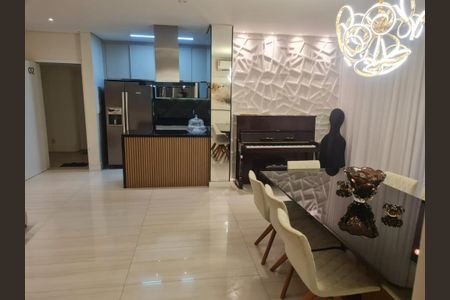 Apartamento à venda com 123m², 2 quartos e 2 vagas