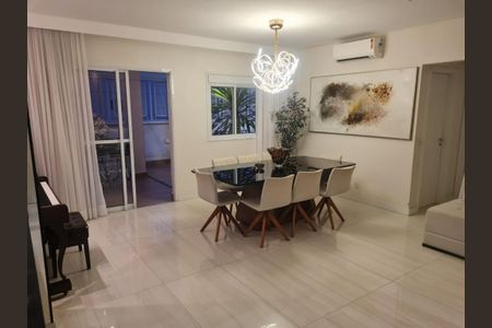 Apartamento à venda com 123m², 2 quartos e 2 vagas