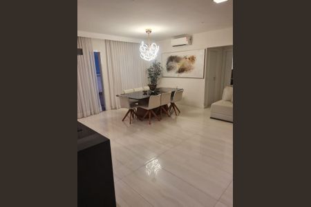 Apartamento à venda com 123m², 2 quartos e 2 vagas
