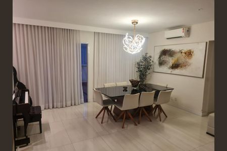 Apartamento à venda com 123m², 2 quartos e 2 vagas