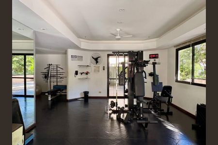 Apartamento à venda com 222m², 3 quartos e 3 vagas