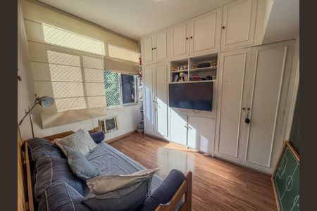 Apartamento à venda com 3 quartos, 96m² em Leme, Rio de Janeiro