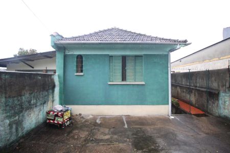 Quintal de casa à venda com 4 quartos, 119m² em Vila Jardim, Porto Alegre