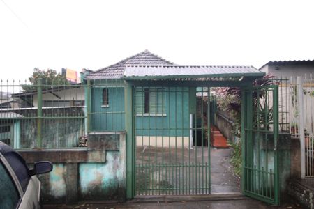 Fachada de casa à venda com 4 quartos, 119m² em Vila Jardim, Porto Alegre